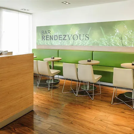 Hotel Ibis Messe 2*