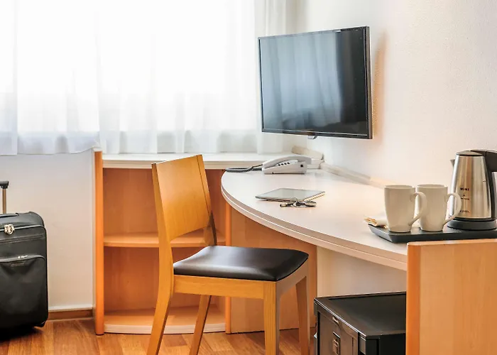 Ibis Messe Szálloda 2*