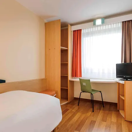 Ibis Messe